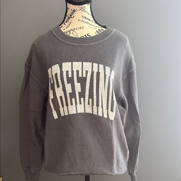 Pink Lily Sweaters - Gray 'FREEZING' Women's corded  Sweater